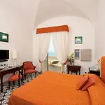 Santa Caterina מלון 5*