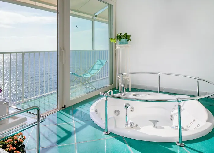 Ξενοδοχείο Santa Caterina 5*