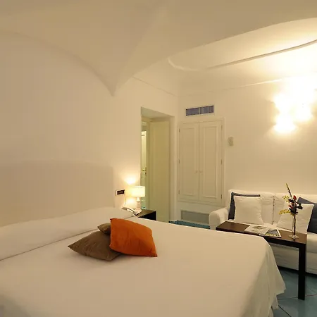 Santa Caterina Готель 5*