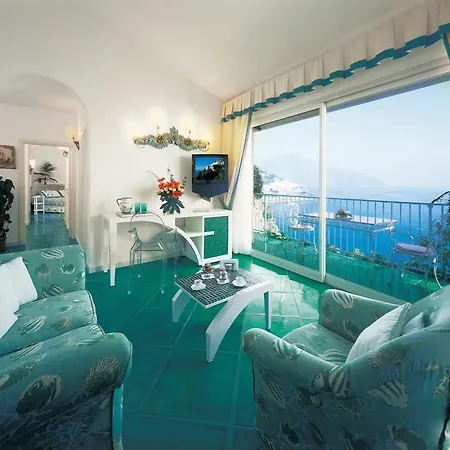 Santa Caterina Готель 5*