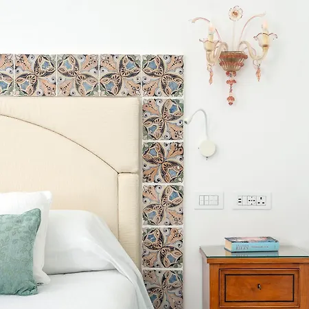 Santa Caterina Hotel