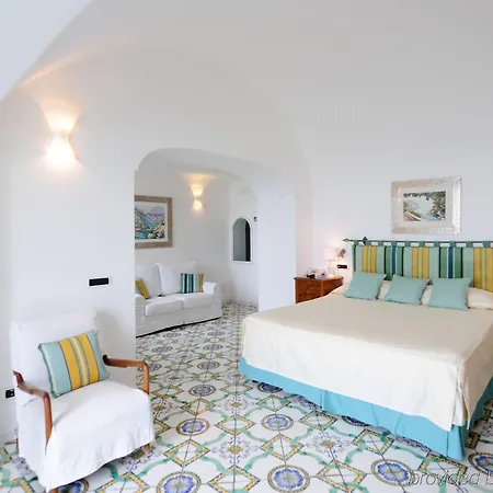 Готель Santa Caterina 5*